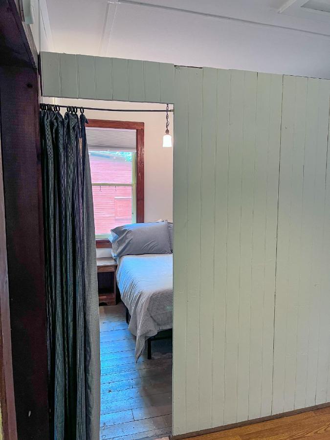 Villa Camp Hudson Pines Corinth Esterno foto